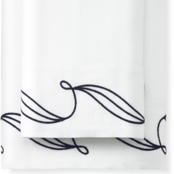 ***Williams Sonoma Linen Embroidered Leaf California King Sheet Set